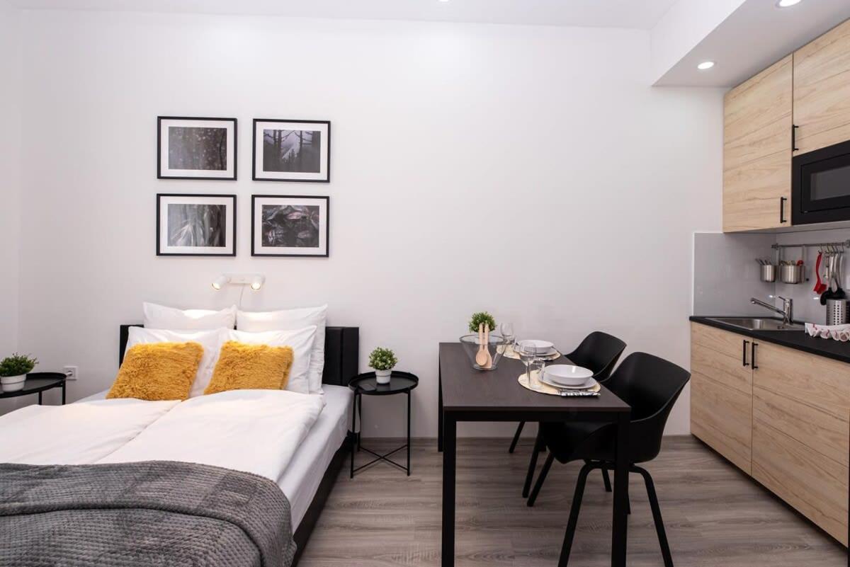 Charming Studio At Downtown Budapest Eksteriør bilde